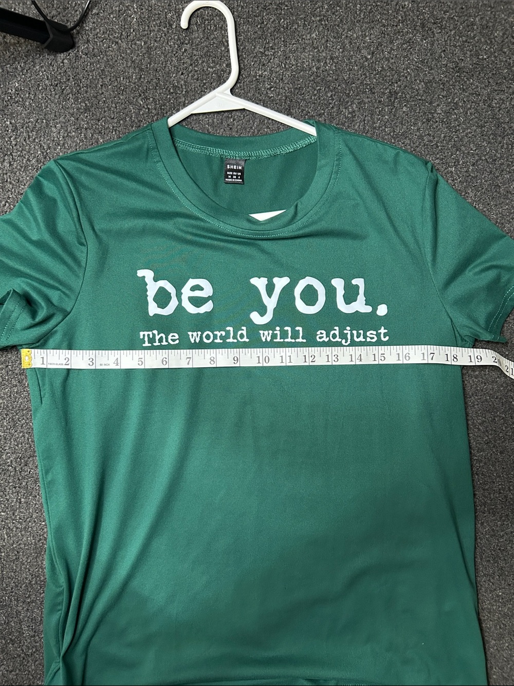 SHEIN Green "be you." Graphic Short Sleeve Tee